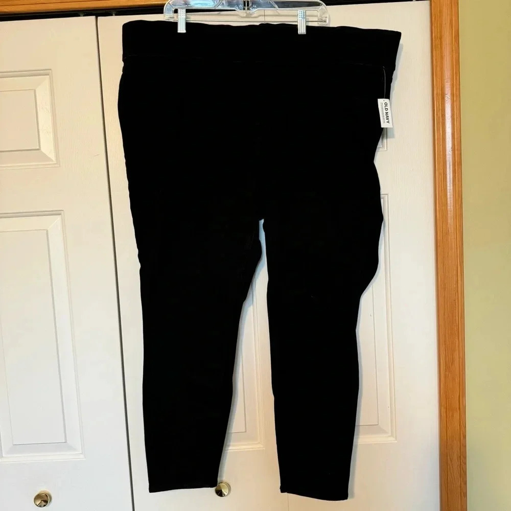 Old navy rockstar super skinny jeggings NWT